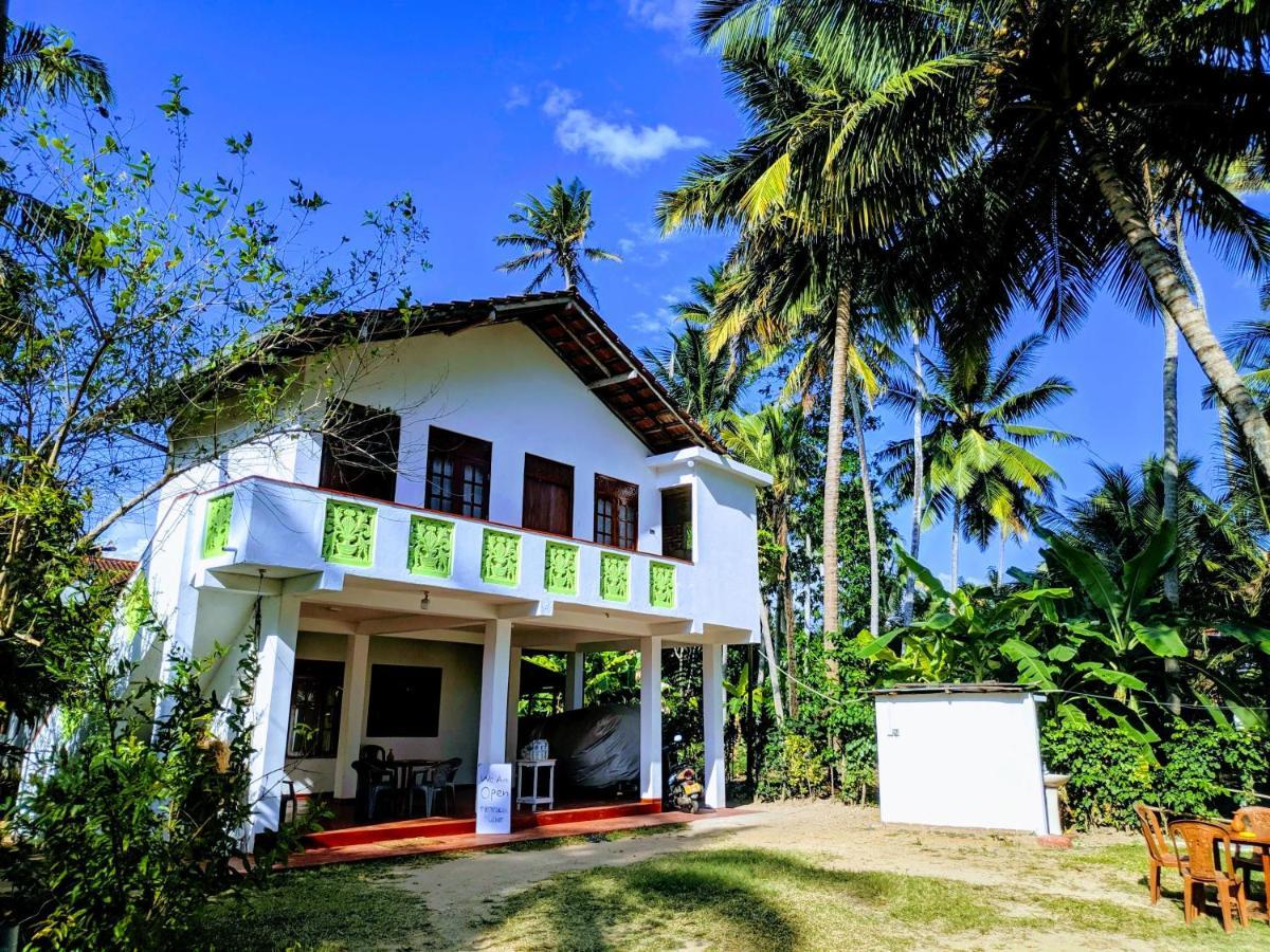 Tropical Point Inn Matara Kültér fotó